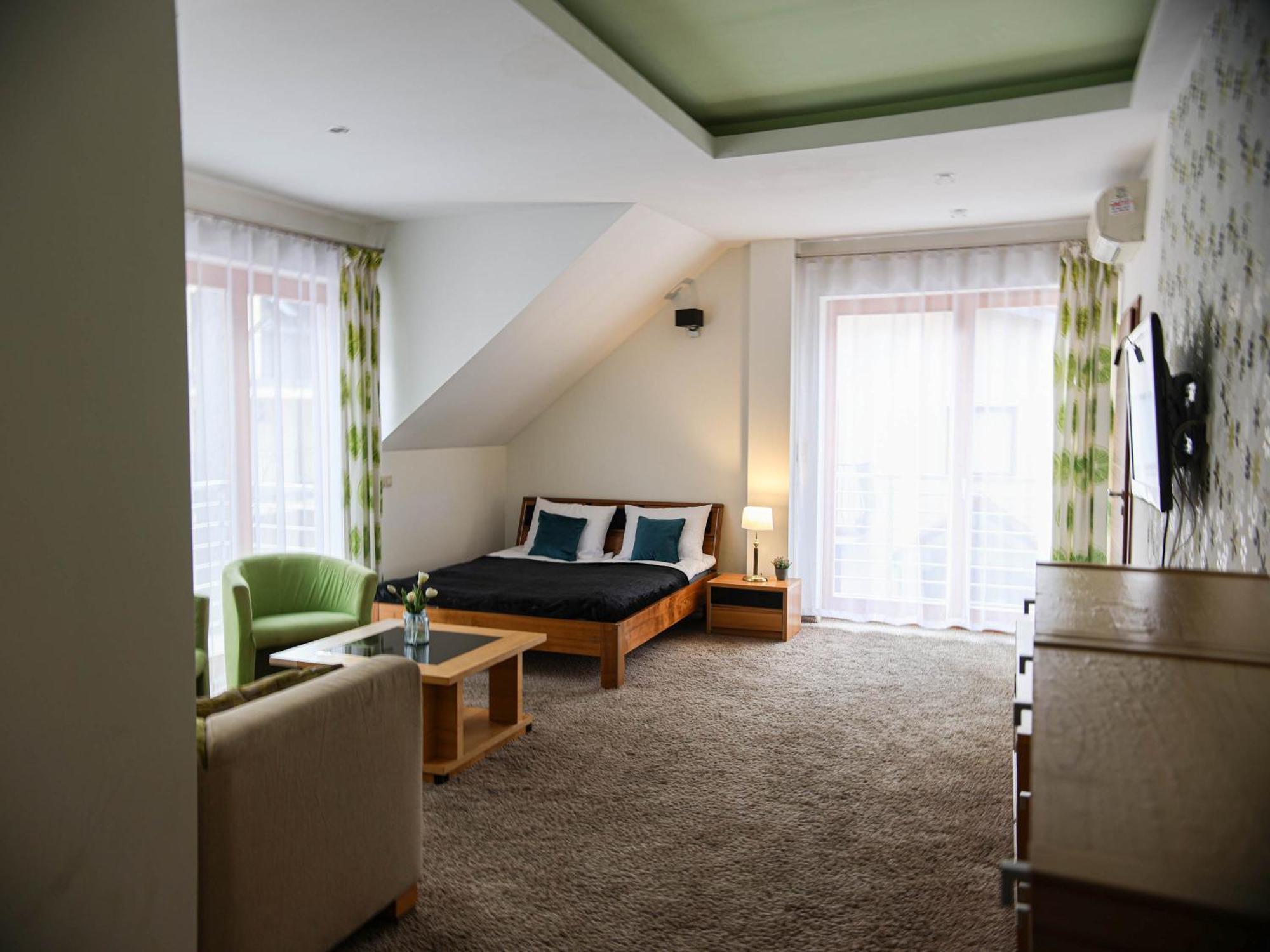Apartamenty Przy Plazy - Willa For You Pobierowo Bagian luar foto